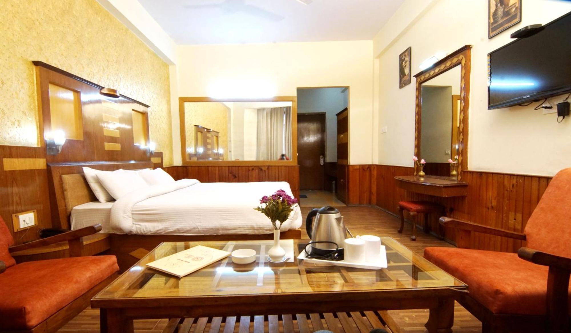 Hotel Park Residency Manāli Dış mekan fotoğraf